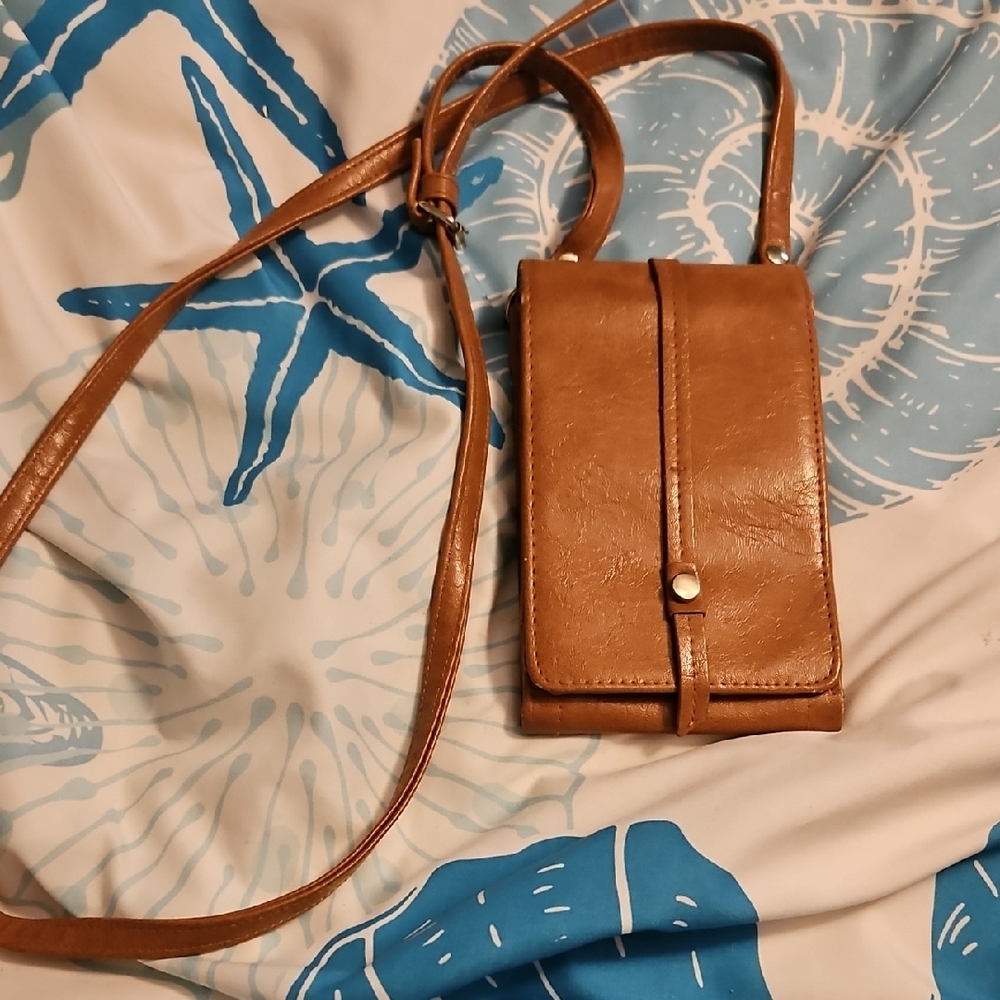 Women’s Crossbody Phone Bag - Tan - Picture 1 of 2